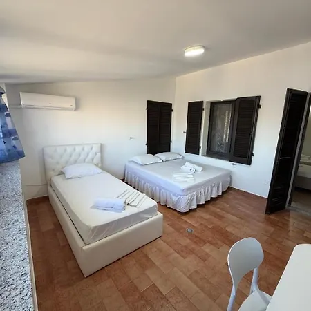 Guest house Emmas 3*